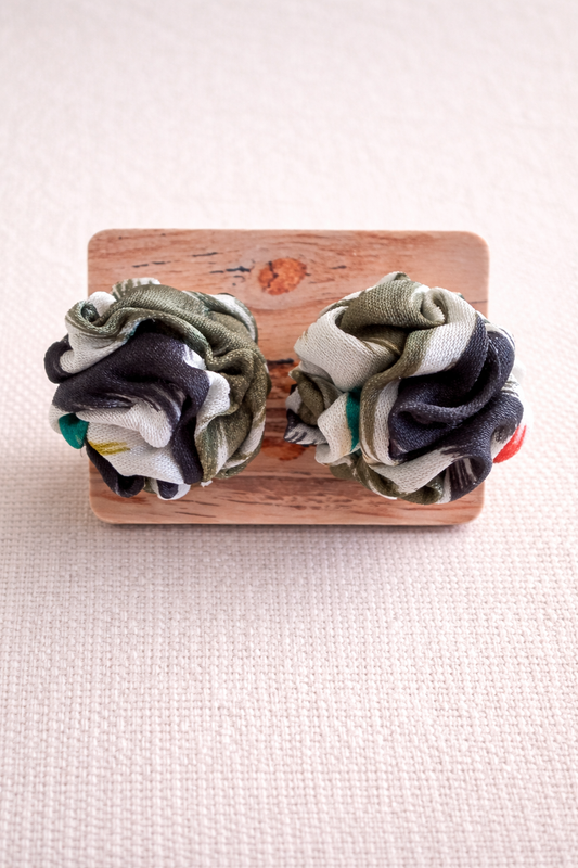 Puces d’oreilles en tissu